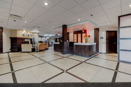 Best Western Premier Denham Inn & Suites, Leduc, Canada