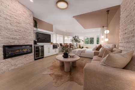 Prestige Beach House, WorldHotels Crafted, Kelowna, Canada