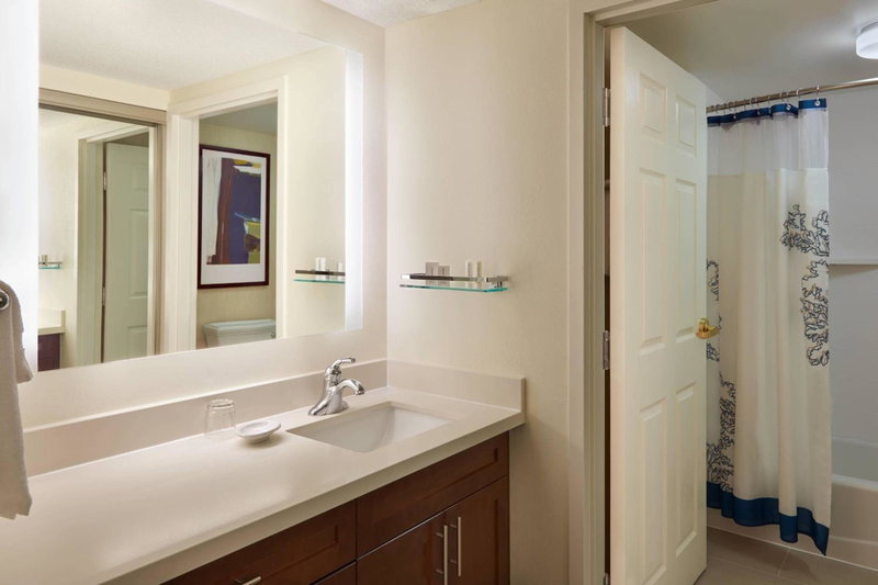 Residence Inn by Marriott Toronto Airport, Willowridge-Martingrove-Richview, Canada