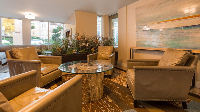 Best Western PLUS Inner Harbour Hotel, Victoria, Canada