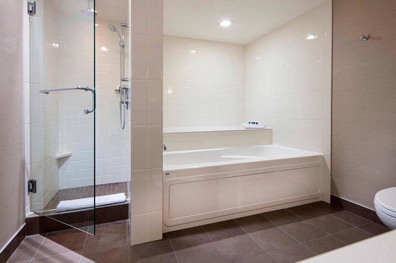 Delta Hotels by Marriott Edmonton South Conference Centre, Edmonton, Canada