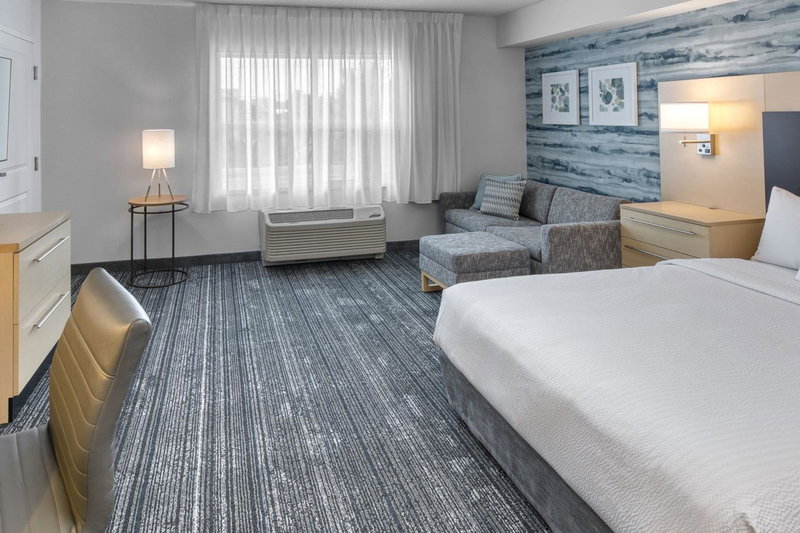 TownePlace Suites by Marriott Sudbury, Greater Sudbury, Canada