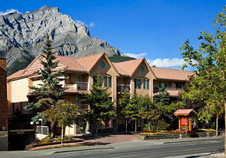 Red Carpet Inn, Banff, Canada