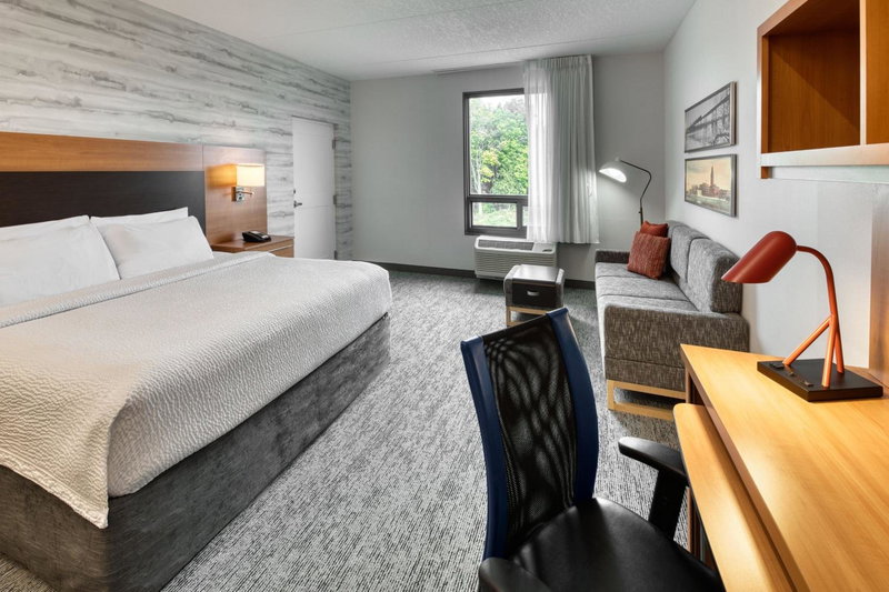 TownePlace Suites by Marriott Belleville, Belleville, Canada