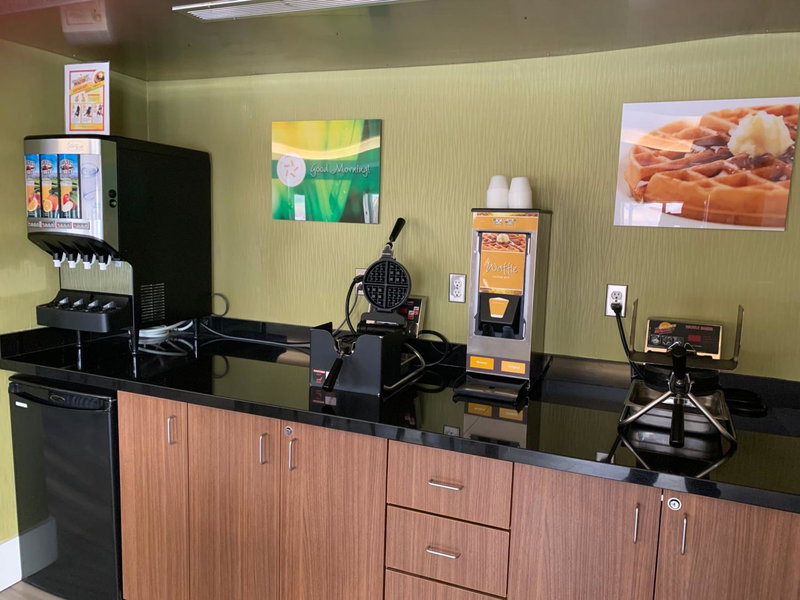 Quality Suites, Oshawa, Canada