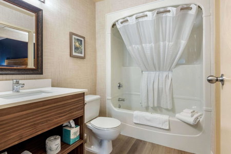 Quality Suites, Oshawa, Canada