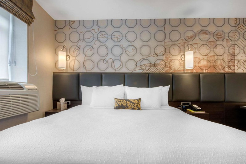 The Champlain Waterfront Hotel, an Ascend Collection Hotel, Orillia, Canada