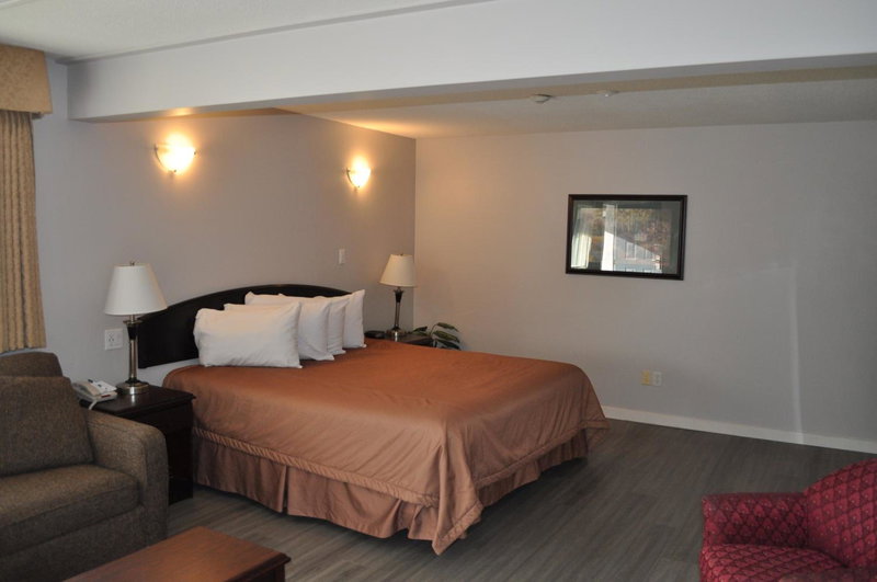 Travelodge by Wyndham Langley, Langley, Canada