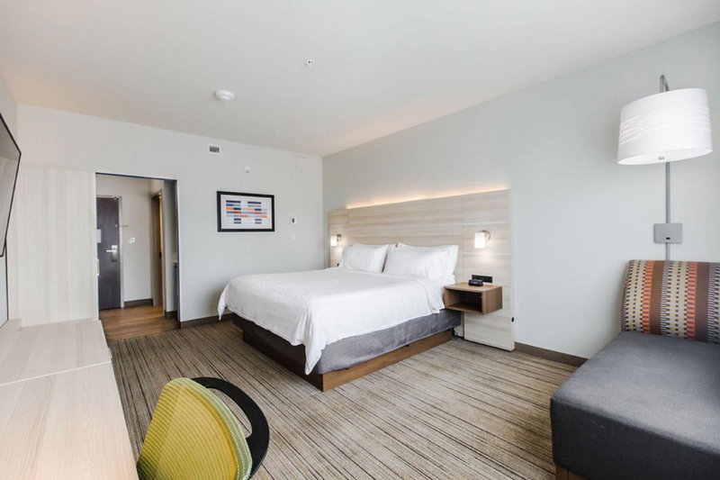 Holiday Inn Express & Suites Edmonton N - St Albert by IHG, St. Albert, Canada