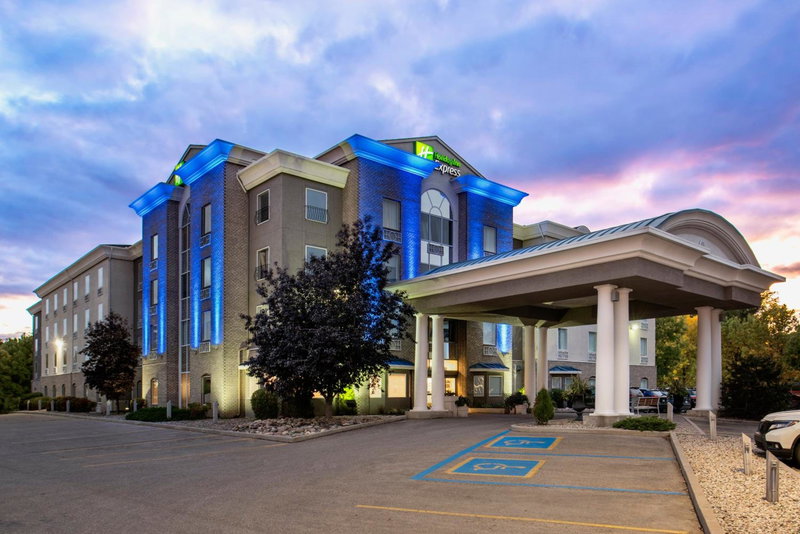Holiday Inn Express & Suites Saskatoon Centre by IHG, Saskatoon, Canada