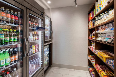 Holiday Inn Express & Suites Saskatoon Centre by IHG, Saskatoon, Canada