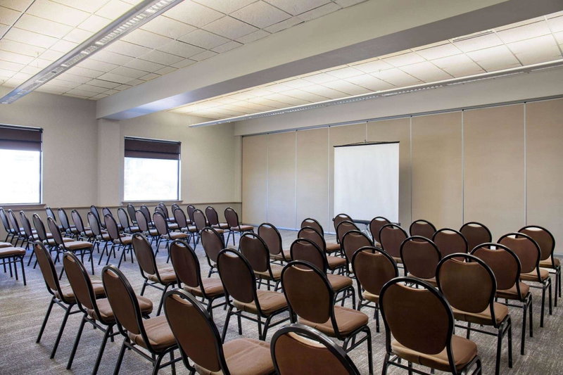 Days Inn & Suites by Wyndham West Edmonton, St. Albert, Canada