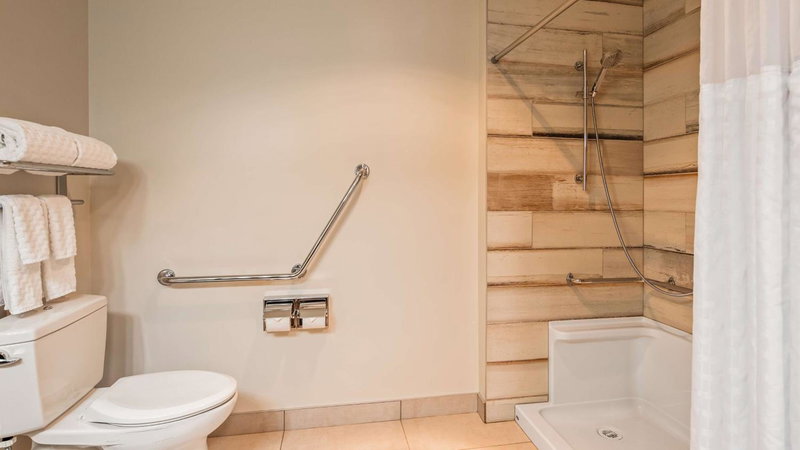 Best Western Plus Country Meadows Inn, Langley, Canada