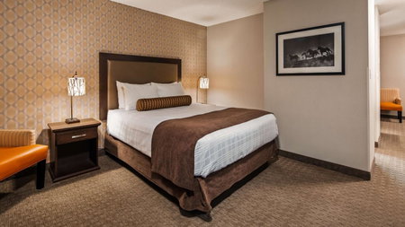 Best Western Plus Country Meadows Inn, Langley, Canada