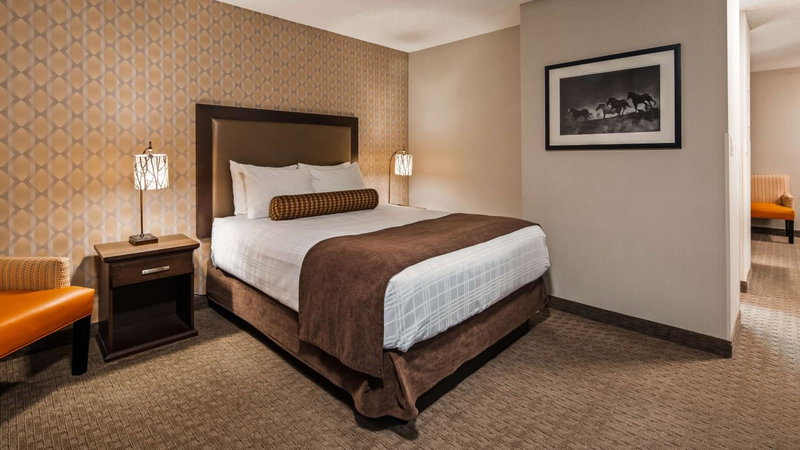 Best Western Plus Country Meadows Inn, Langley, Canada