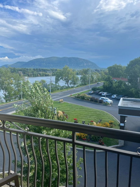 Hôtel Rive Gauche, Beloeil, Canada