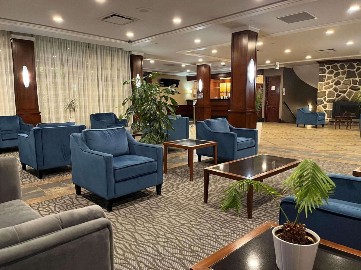 Radisson Hotel Montreal Airport, Canada