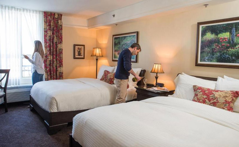 Hotel Vallea Bromont, Tapestry Collection by Hilton, Granby, Canada