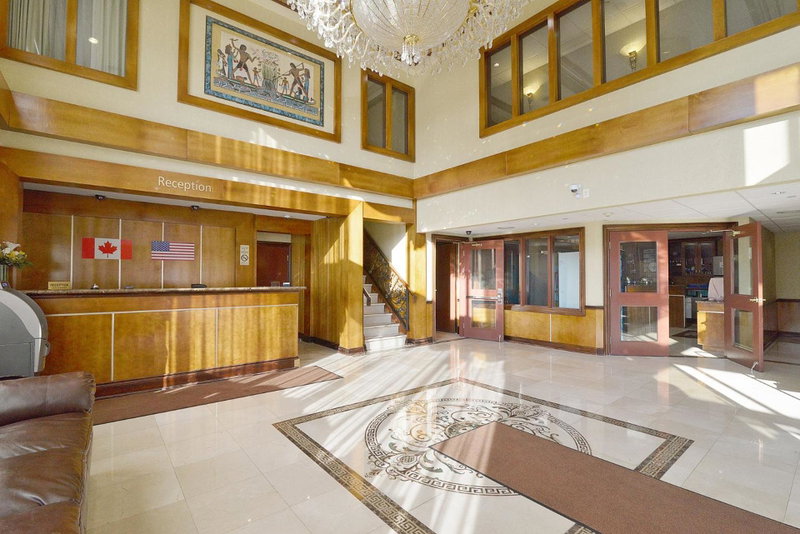 Woodbine Hotel & Suites, West Humber-Clairville, Canada