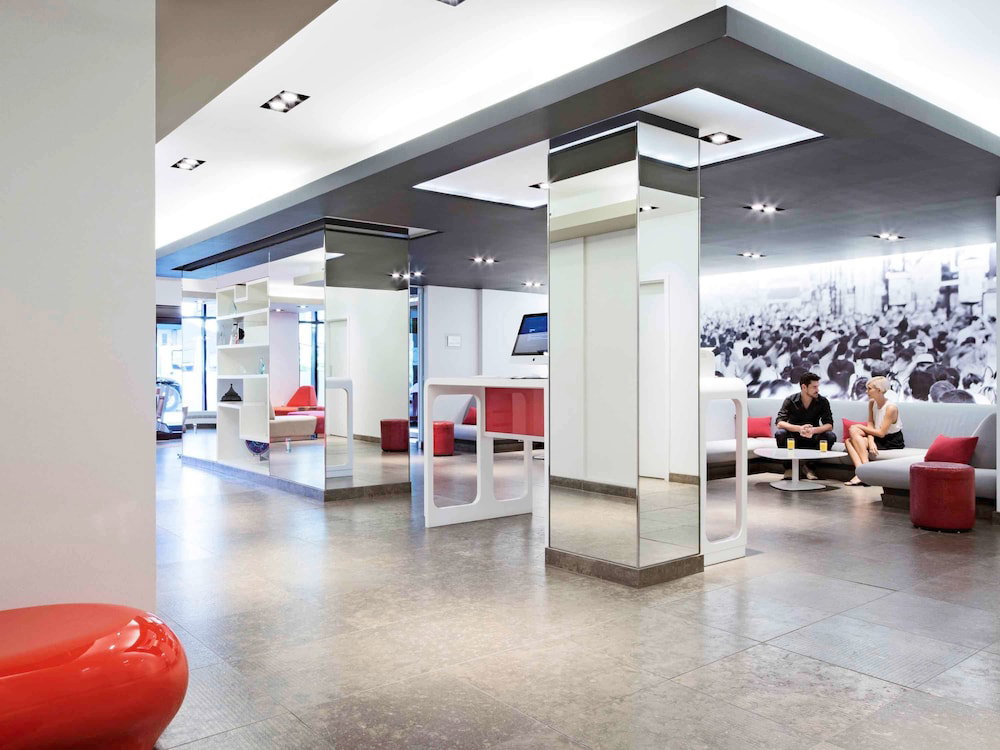 Hotel · Novotel Montreal Centre, Montreal