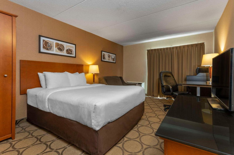 Comfort Inn West, Edmonton, Canada