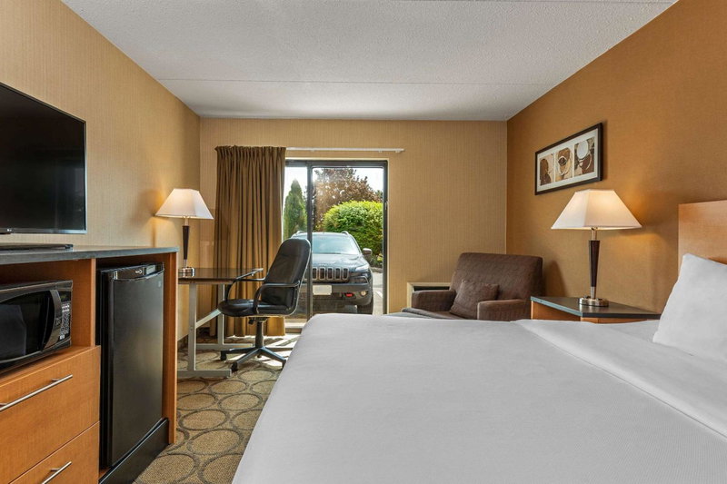 Comfort Inn West, Edmonton, Canada