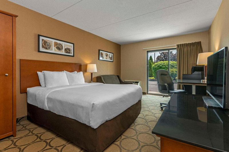 Comfort Inn West, Edmonton, Canada