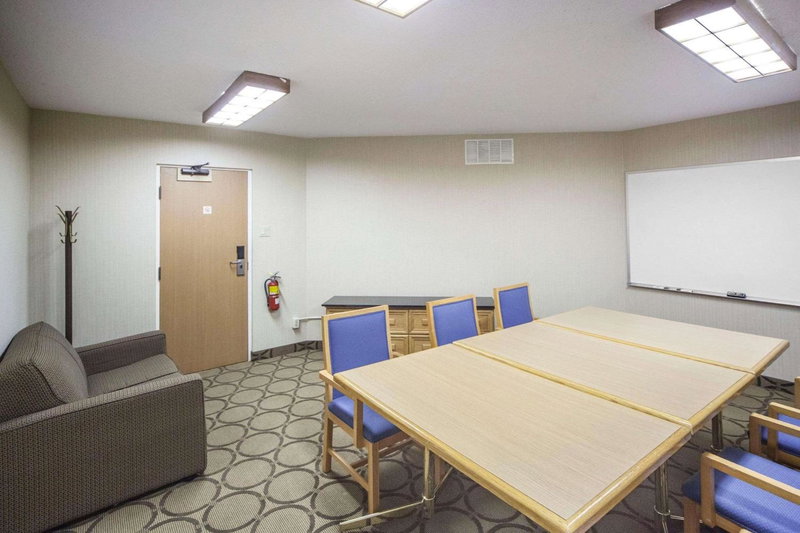 Comfort Inn West, Edmonton, Canada