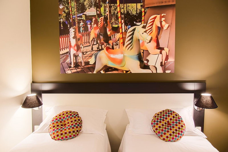 Ibis Styles Porto Alegre Centro - proximo rodoviaria, Araujo Vianna e hospitais, Porto Alegre, Brazil