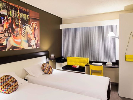 Ibis Styles Porto Alegre Centro - proximo rodoviaria, Araujo Vianna e hospitais, Porto Alegre, Brazil