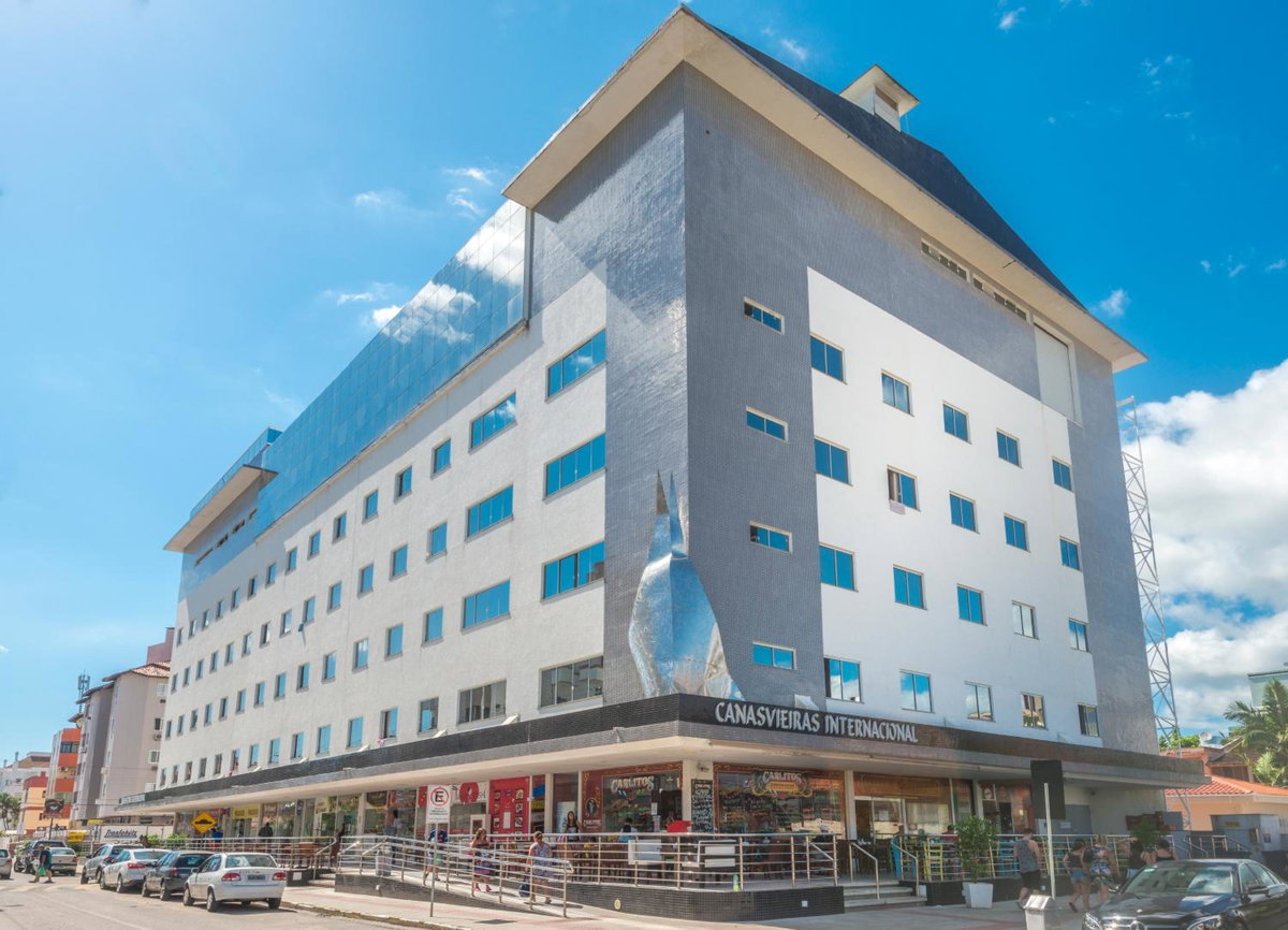 Hotel · Canasvieiras IN - HCI, Trindade