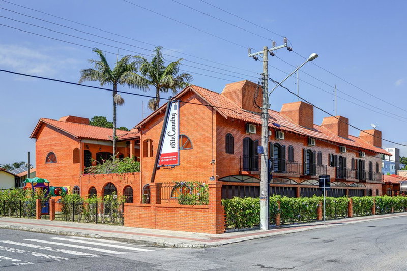 Elite Hotel, Trindade, Brazil