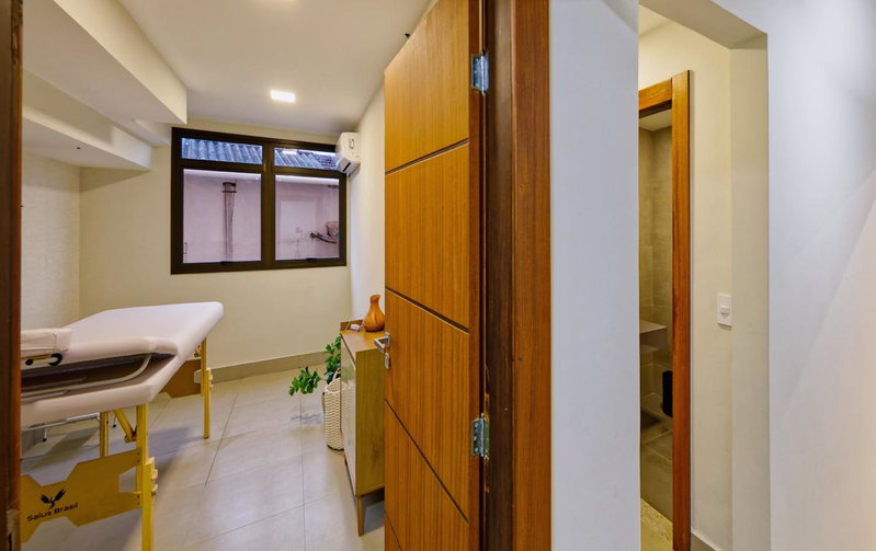 Gaeta Hotel, Guarapari, Brazil