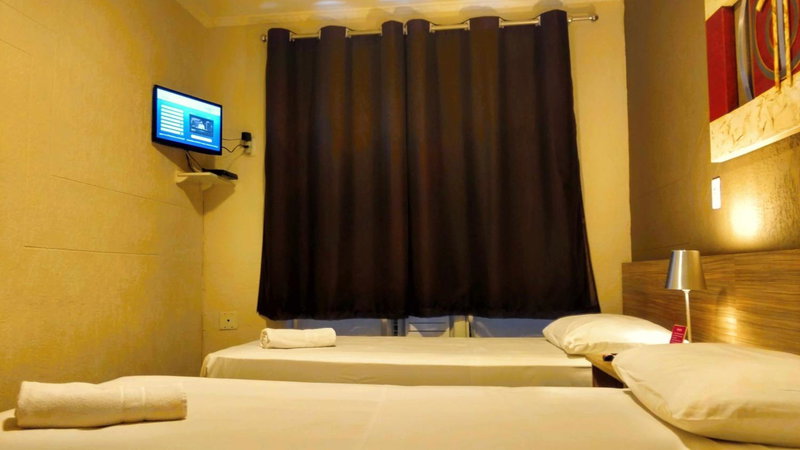 Hotel Imperador, Santos, Brazil