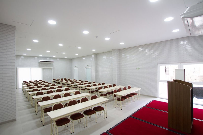 Hotel Confiance Barigui, Curitiba, Brazil