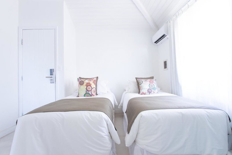 Jubarte Hotel - Tawa Beach Club, Armacao de Buzios, Brazil