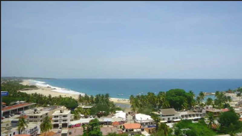 Caracol Plaza, Puerto Escondido, Mexico