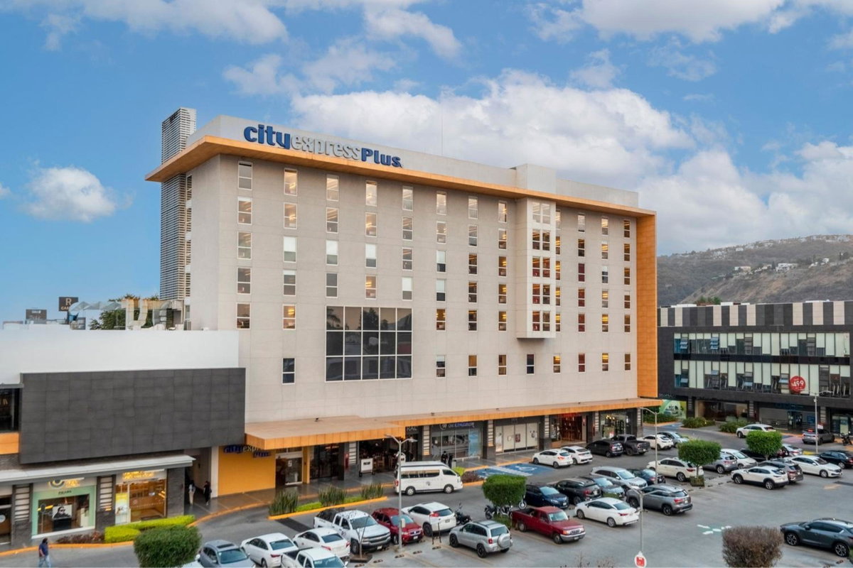 Hotel · City Express Plus by Marriott Guadalajara Palomar, Santa Anita