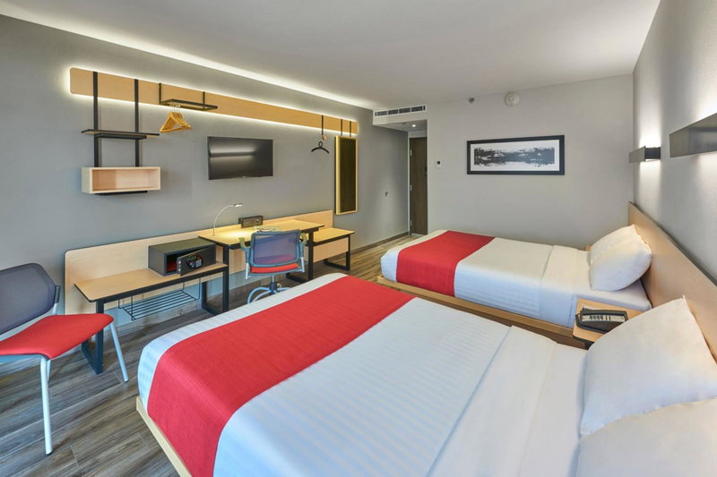 City Express Plus by Marriott Guadalajara Palomar, Santa Anita, Mexico