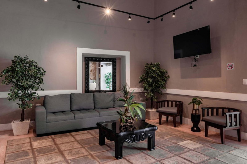 Hotel Colonial Zaci by GuruHotel, Valladolid, Mexico