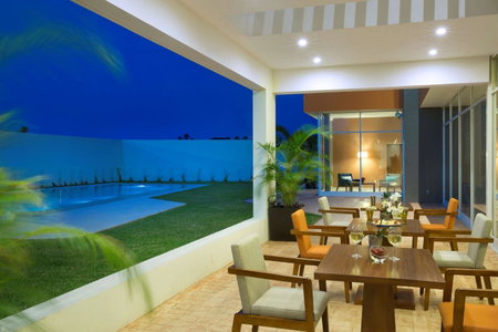 Hampton Inn & Suites by Hilton Paraiso, Paraiso, Mexico