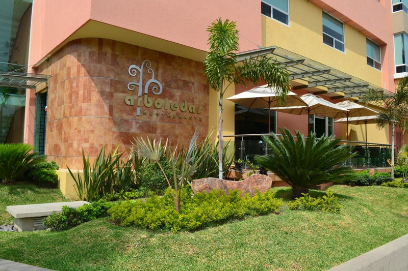 Hostalia Hotel Expo & Business Class, Guadalajara, Mexico