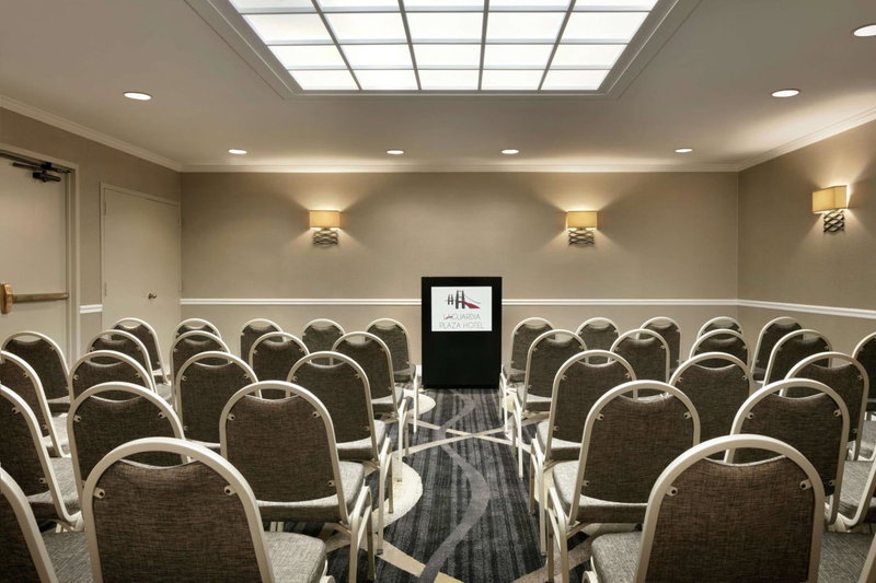 DoubleTree by Hilton New York-LaGuardia, East Elmhurst, Estados Unidos