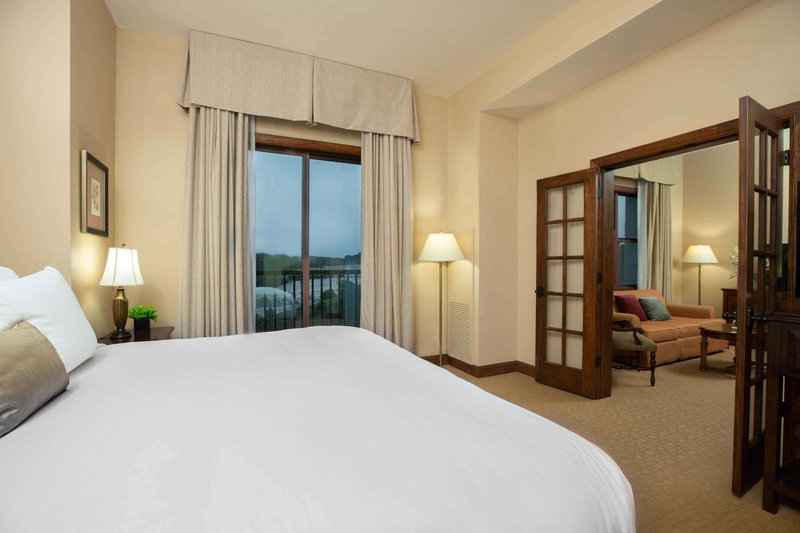 Hotel Viata, Austin, United States