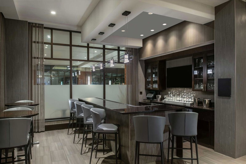 Hampton Inn & Suites Portsmouth Downtown, Portsmouth, United States
