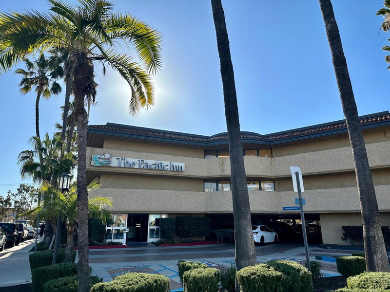 The Pacific Inn, Seal Beach, United States
