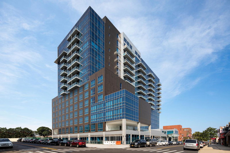 Four Points by Sheraton Flushing, College Point, Estados Unidos
