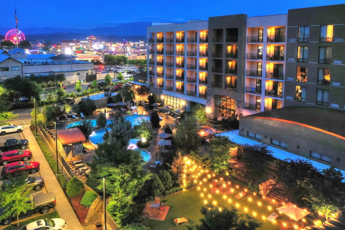 Hotel · Courtyard by Marriott Pigeon Forge, Sevierville