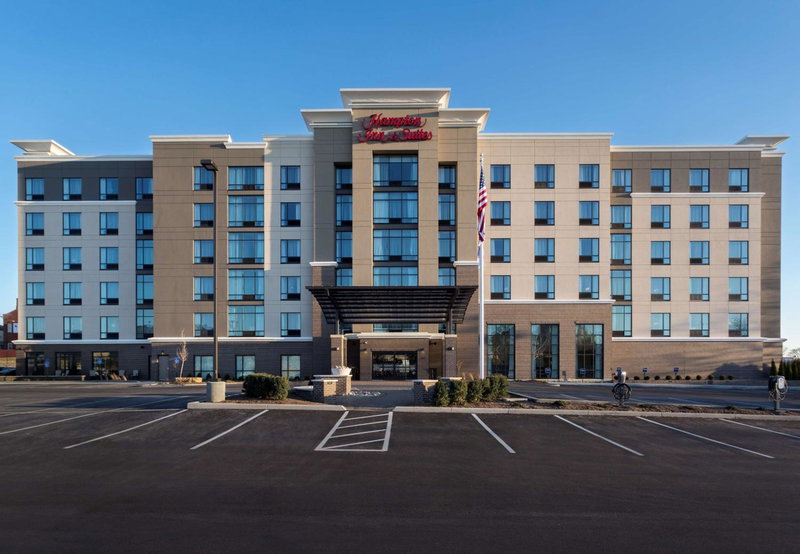 Hampton Inn & Suites Newport/Cincinnati, KY, Newport, Соединённые Штаты
