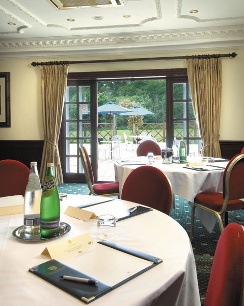 Grovefield House Hotel By Uno -FREE PARKING, Maidenhead, United Kingdom